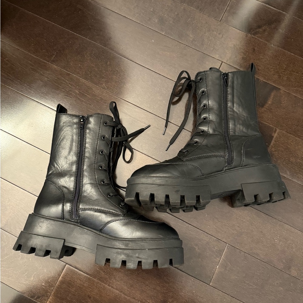 Design Lab Black Lace-Up Moto Boots - Picture 3 of 6